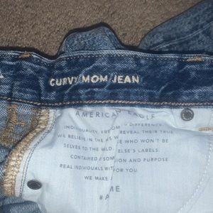 american eagle mom jeans